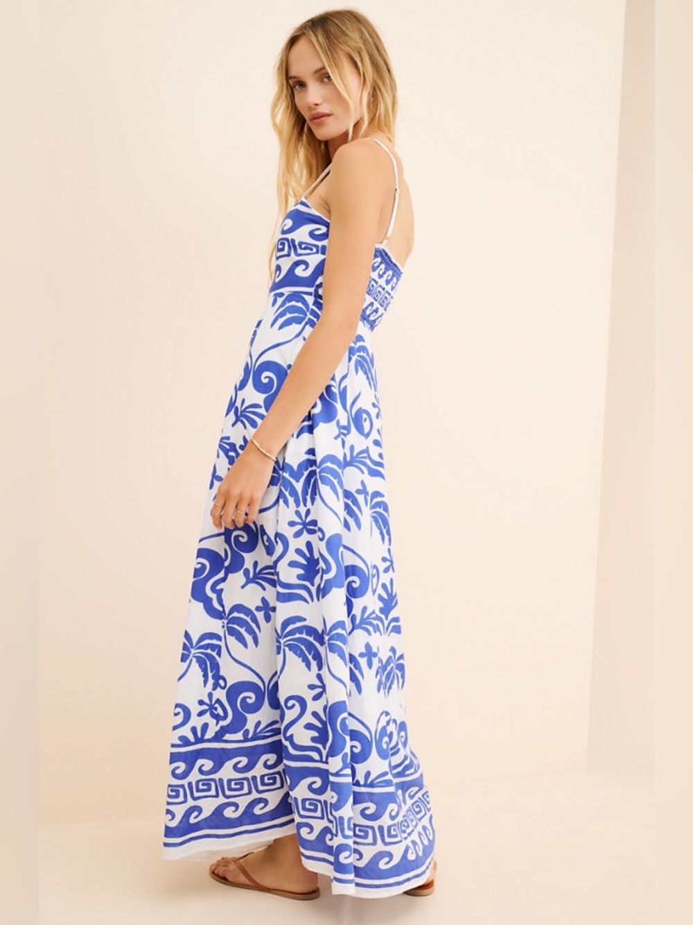 BEACH RIOT Rianne Printed Maxi Dress Sz: S Blue and White Printed Sundress - Picture 2 of 12